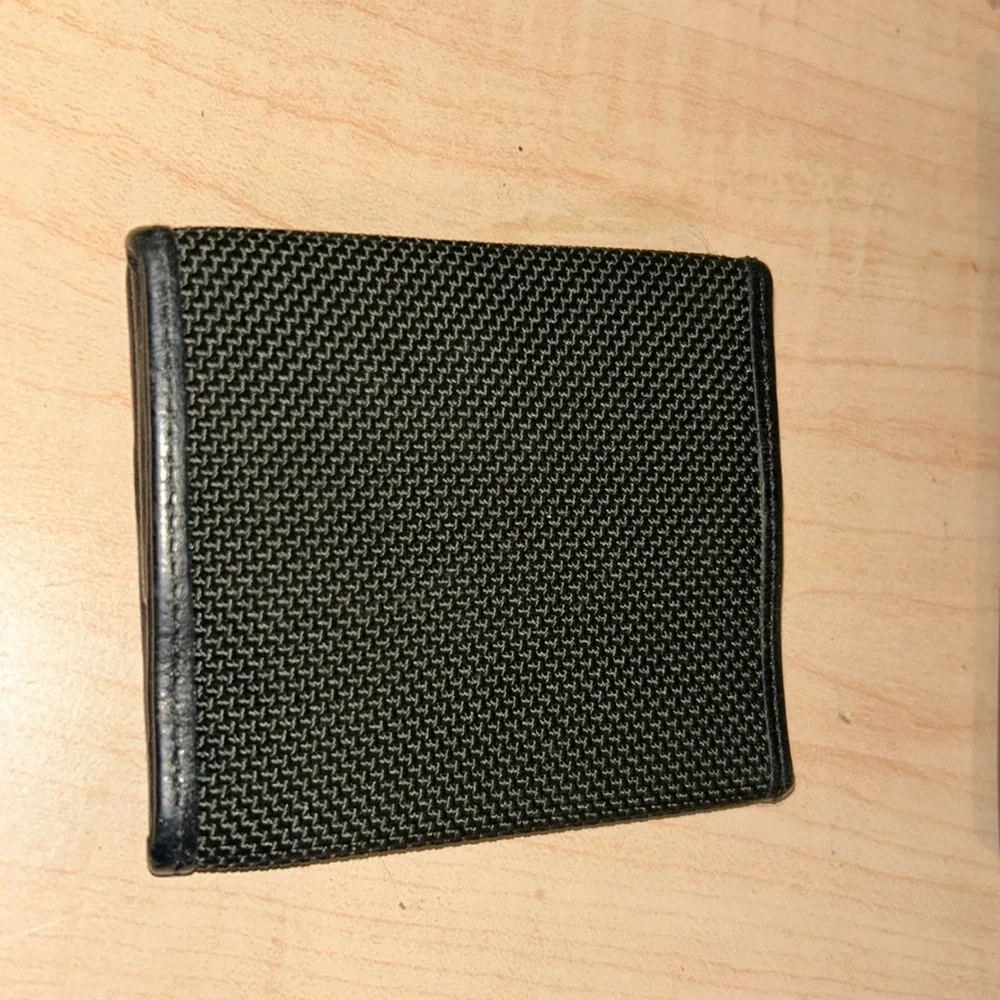 Tumi black textured coin purse‎ wallet
